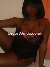 Oxford Escort - Eboni escort girl in Oxford
